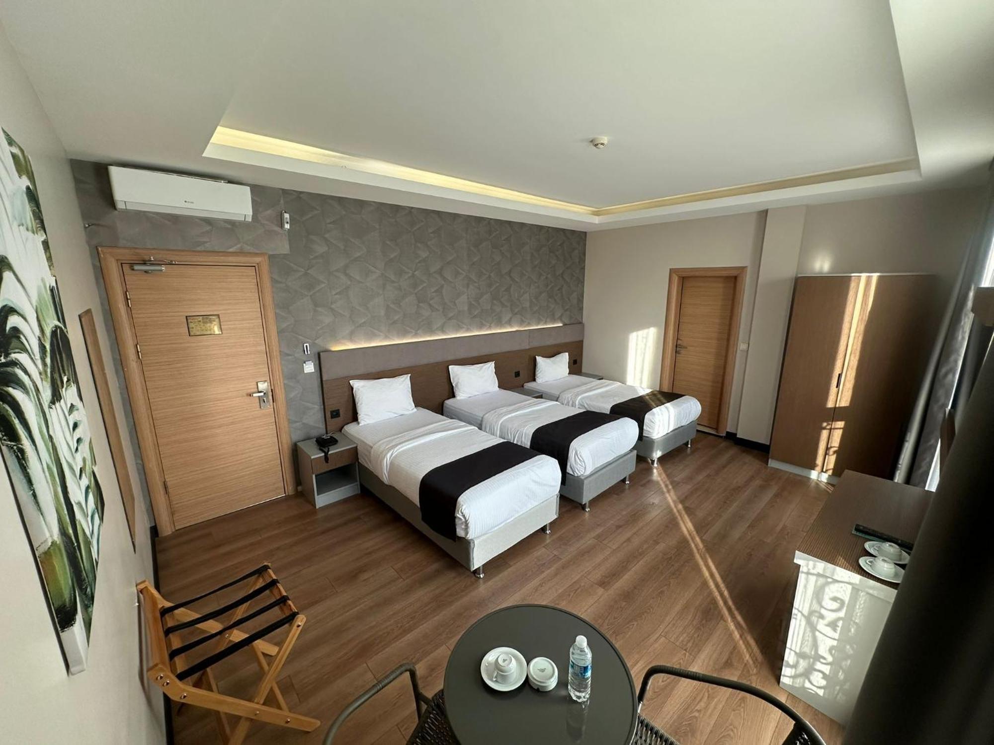 Niconya Port Suite&Hotel Истанбул Екстериор снимка